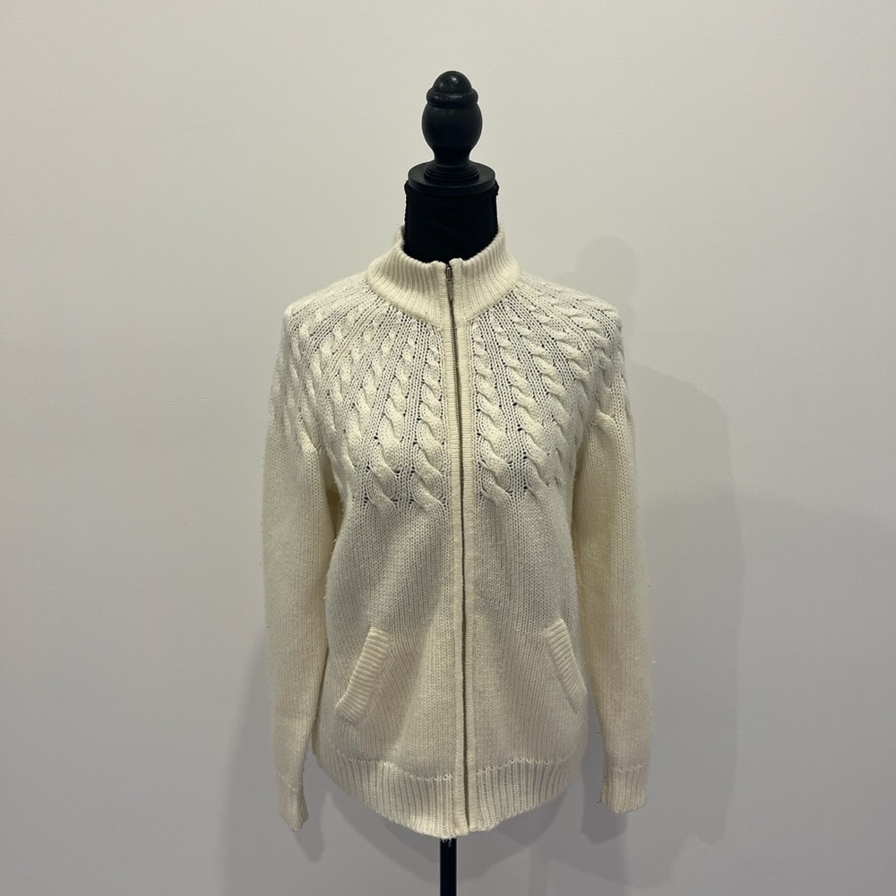 COPY - Vintage 1990’s indie cream knitted cottage core cable knitted zip up car…